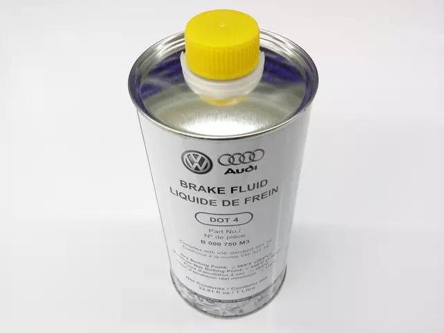 VAG (B000750M3) Жидкость тормозная DOT 4 1л